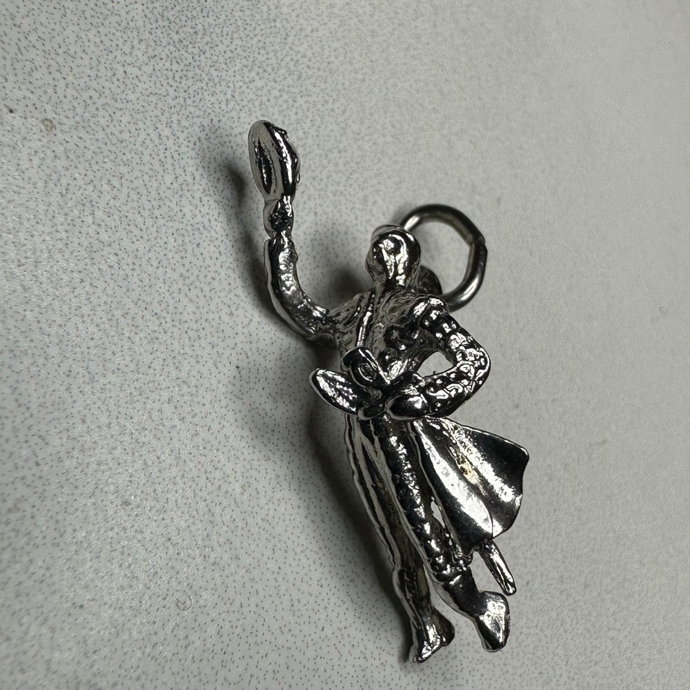 Vintage Bullfighter Charm Sterling Silver Torero Matador Pendant Necklace‎